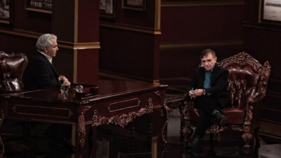 دورهمی با حضور دکتر محمود انوشه